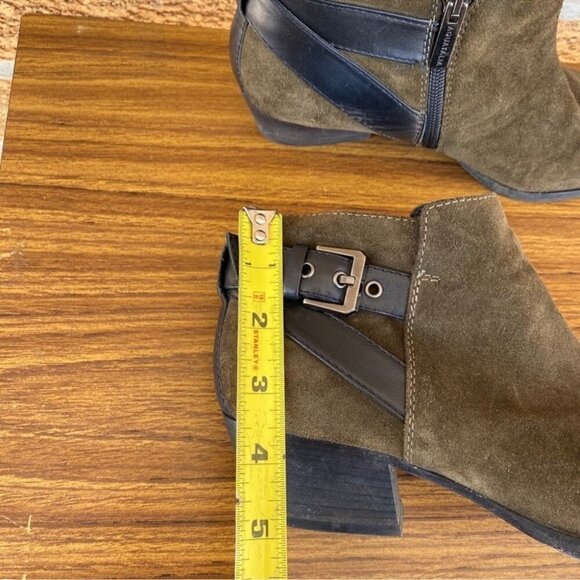 AQUATALIA Farin Olive Green BuckleBooties 8 - Picture 11 of 12